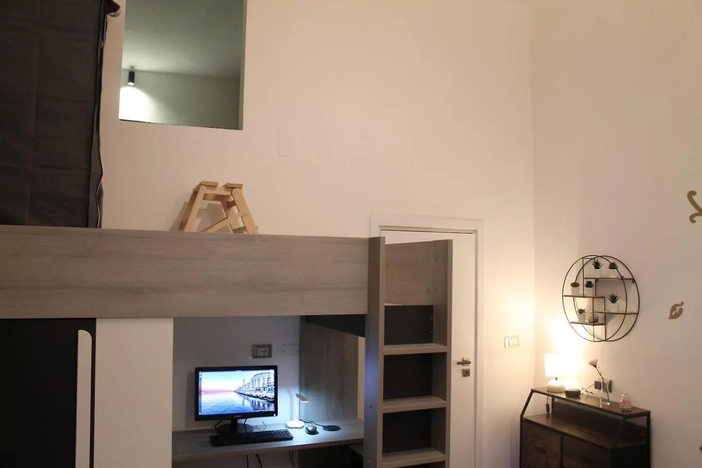 Casa Rodi Apartment Bari 0*,